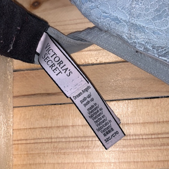 Used bra - Picture 2 of 4